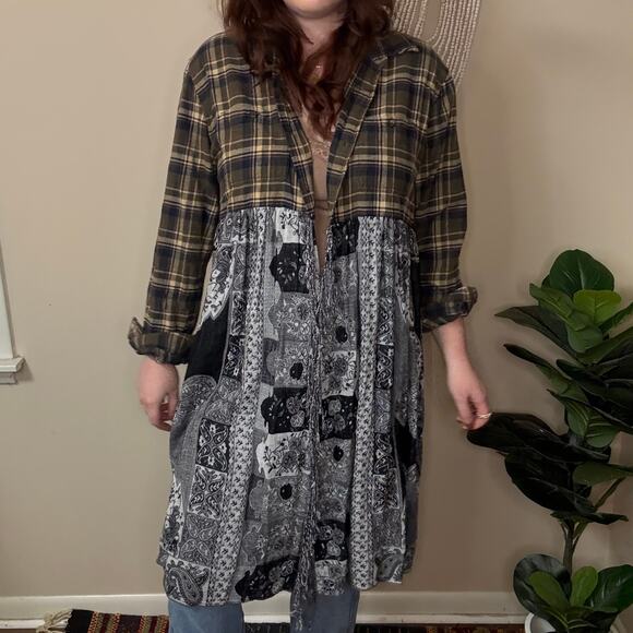 Upcycled Green/Black Flannel Pashmina Duster S-L - Picture 2 of 8